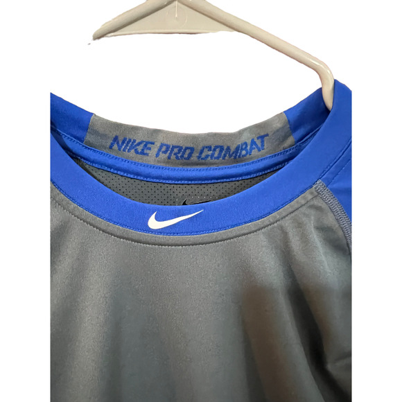 Nike Pro Combat Dri Fit Long Sleeve Workout Athletic Shirt Size M - Picture 3 of 5
